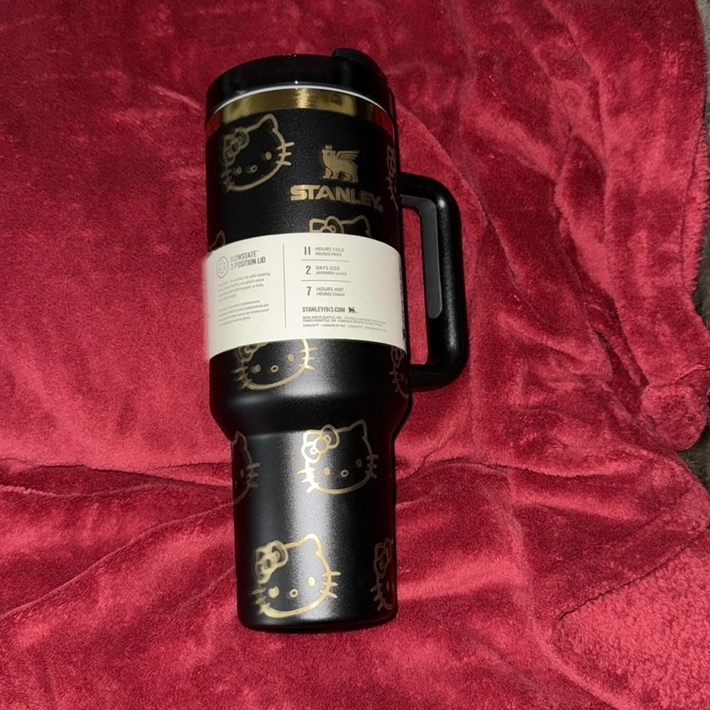Stanley x Hello Kitty Black and Gold 40oz. Tumbler- NWT - Picture 3 of 3